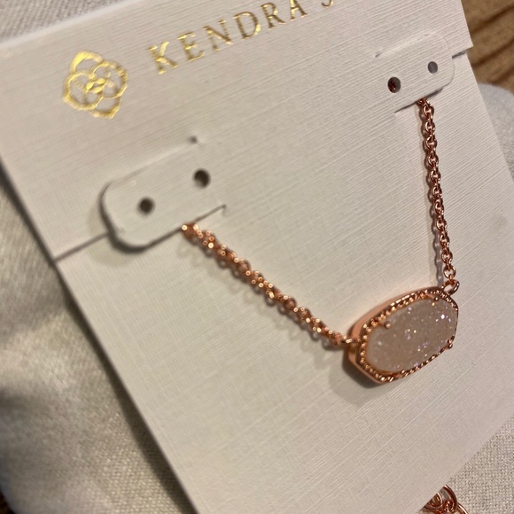 🛑 SOLD Kendra Scott Elisa Iridescent Druzy - Picture 11 of 16